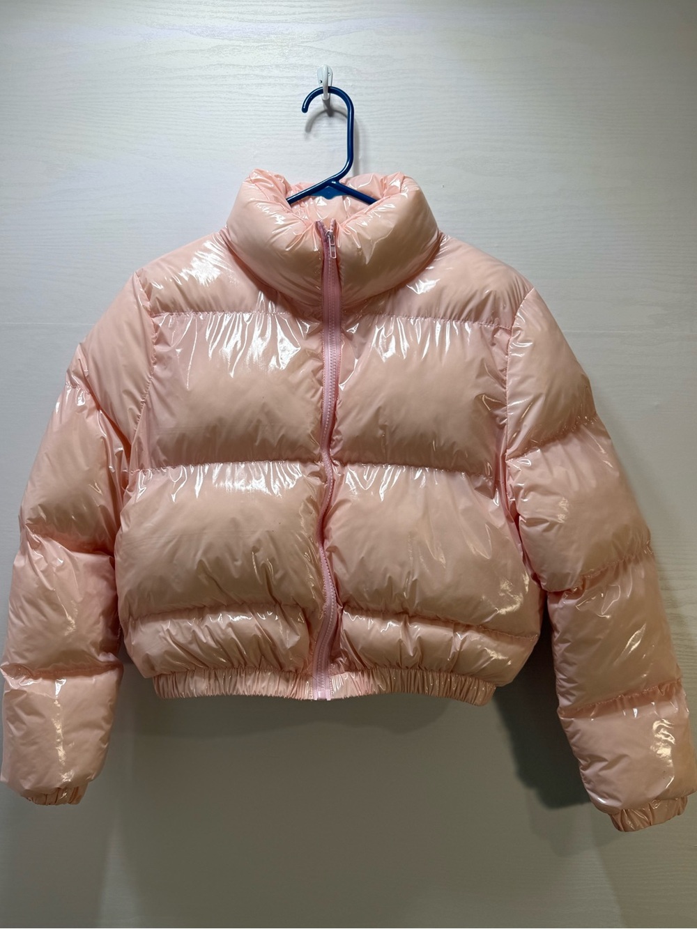 SHEIN Light Pink Shiny Cropped Puffer Jacket